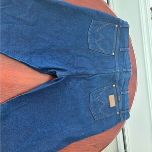Wrangler 13MWZ Cowboy Cut Jeans